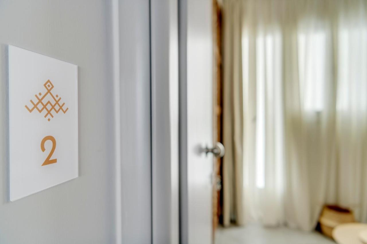 Nomadic Cozy Rooms Ermoupoli Exterior foto